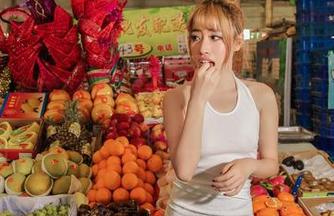 AISS爱丝(黄金版) – 从脚到心，欣阳连身袜图集：把你带到意想不到的高度