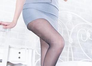 Beautyleg – 段子和鬼：Luna的万圣节无圣光图包