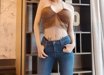 Feilin嗲囡囡 – 小果冻儿的和服私拍：套图时代的另类解读