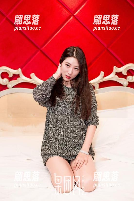 GIRLT果团网 - 高跟鞋的另一种打开方式——和陈迪娅一样拍出高能！不忘下载图片哈