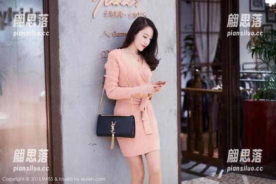 IMiss爱蜜社 - 小热巴的全套写真：少女心和小任性的结合体