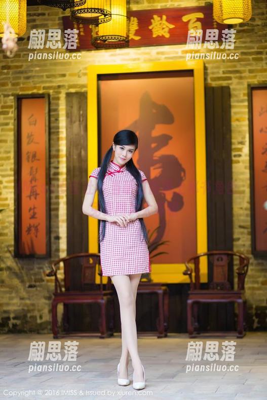 IMiss爱蜜社 - 当萌白酱遇上秘书角色，免费图片太养眼