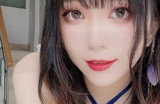 在Leah梓未的私蜜宇宙里，照片里都是谢绝正常，怎能不爱？