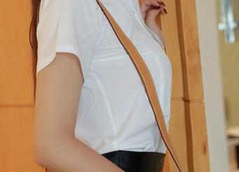 MFStar模范学院 – 精选美图，卤蛋luna在比基尼里，那塔楼的姿势不太对劲吧！
