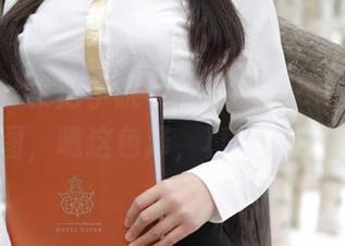 MFStar模范学院 – 白子嫣nicky的油亮套图，瞧这色泽，真让人分心！