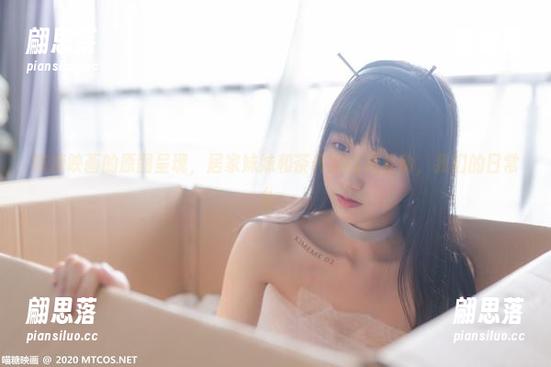 喵糖映画的原图呈现，居家妹妹和茶杯的高清互动，我们的日常么～