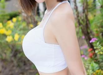 MiStar魅妍社 – 哦，要不要那么会扎双马尾！糯美子Mini的高清写真集真让我想多看几眼。