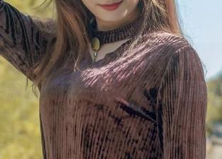 PDL潘多拉 – Ellie艾栗栗的网袜全套，打开原图，风一吹，啊，飘飘欲仙…