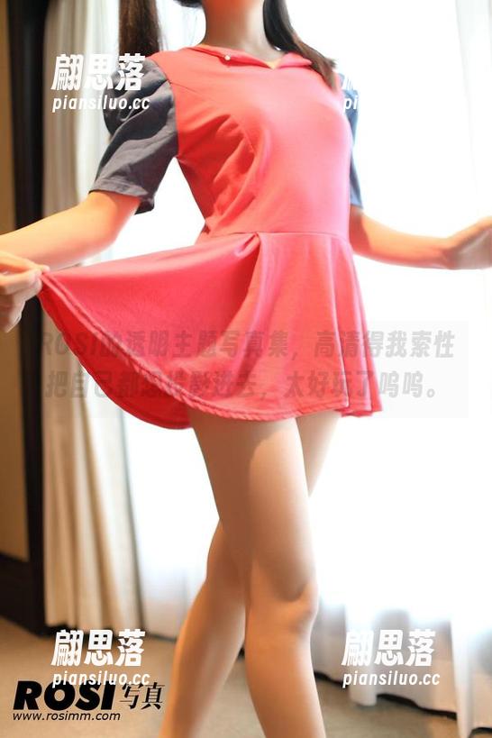ROSI写真 ROSI的透明主题写真集,高清得我索性把自己都想投影进去,太好玩了呜呜。