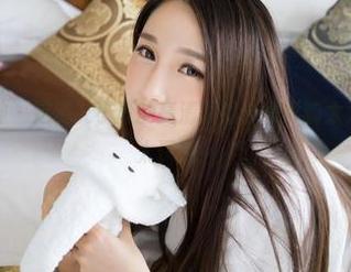 TGOD推女神 – 这波艾小青的高清御姐合集影响太大，小心入戏太深哦！