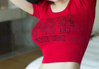UGirls尤果网 – 娜依灵儿的最新更新，蕾丝和她的完美组合，真是复制粘贴秀了！