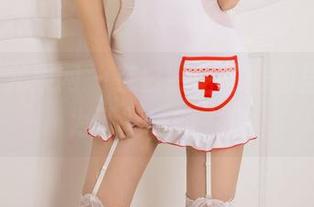 UGirls尤果网 – 在白熙萌的美图里，脚成为了壁纸的主角