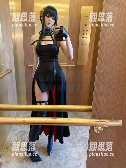 Vinnegal Vinnegal的最新写真:古见硝子!我怎么感觉名字都快跟女优差不多了呢?