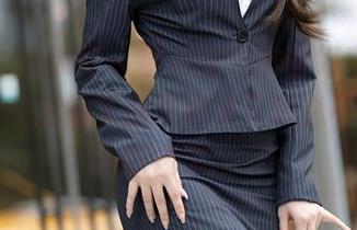 Xiuren秀人网 – 拿起嘴巴准备好夸赞，Elise谭晓彤的礼服写真集下载必不可少，犯规了！