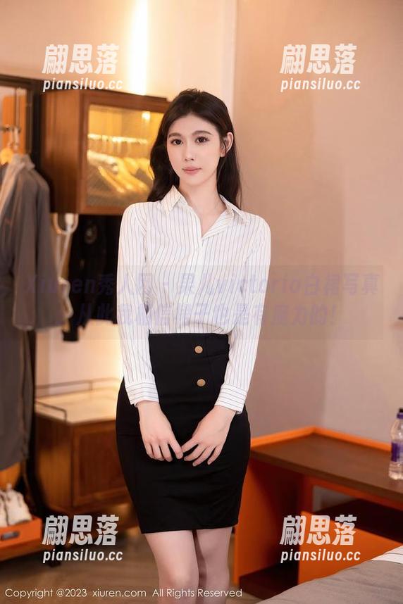 Xiuren秀人网 - 果儿victoria白裙写真：从此我相信裙子也是有魔力的！