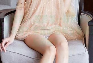 YouMi尤蜜荟 – 想要第一时间欣赏卓娅祺的比基尼系列？来我的图库分享朋友们的反应吧！