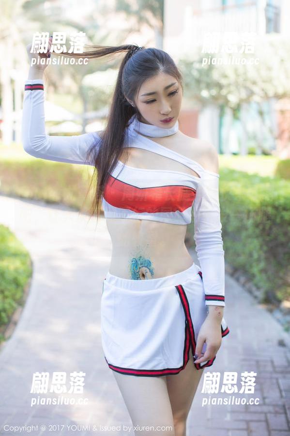 YouMi尤蜜荟 - 周妍希长腿全套快来下载吧，让人羡慕到不行的同时也引发一场腿的较量。