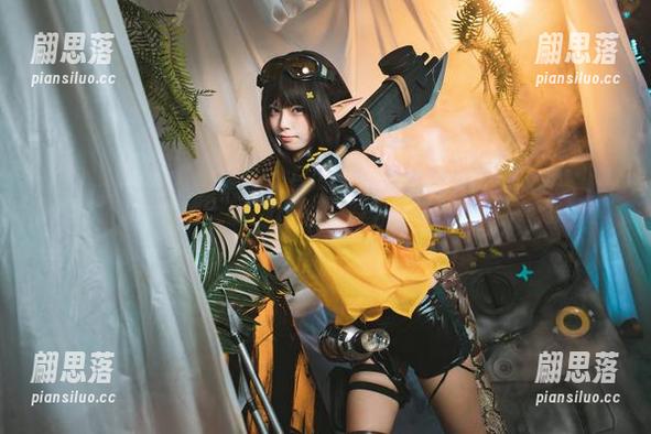 黑丝千娇百媚，水手服却让我想到课本——三无人型的写真原图
