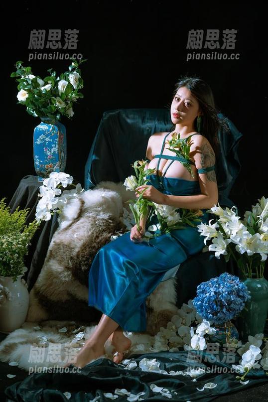 高清喔，云溪溪与沙金的完美结合，让人忍不住想多看几眼！
