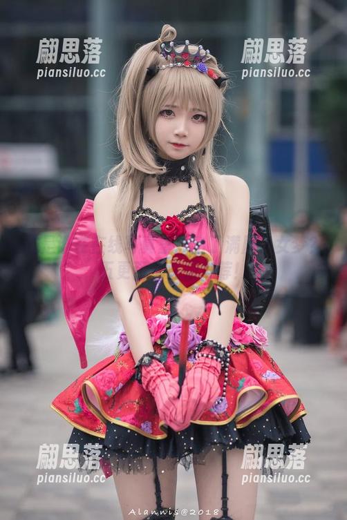 这是谁在在线写真里炸出了满屏少女梦？五更百鬼必须推荐！