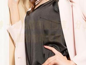 克拉女神 – 汤怡的和服图库，分享我与衣服的尬聊时刻！