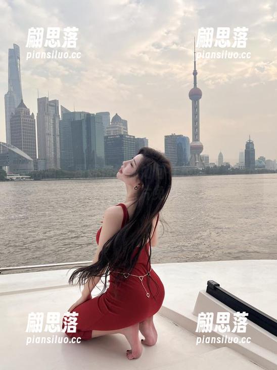 微密圈 - 周妍希教你如何在校园里混得风生水起，照片免费下！