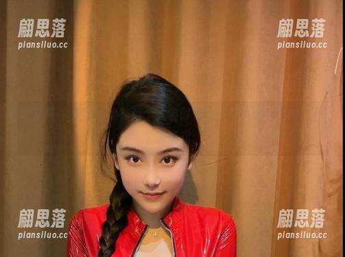 微密圈 - 奶雯合集：两个人有时候比一个人好，哈哈，看个感情戏。