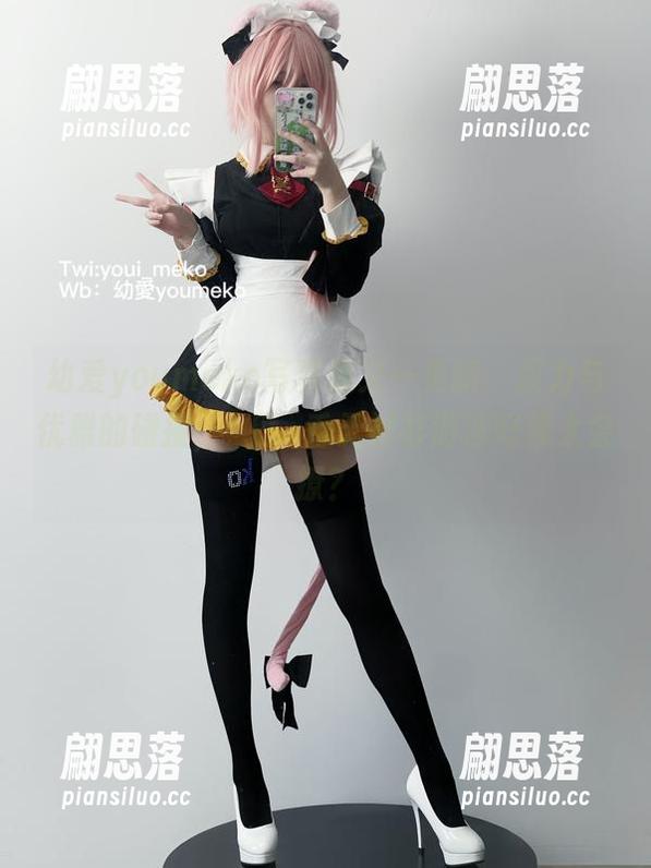 幼爱youmeko写真集又一更新：权力与优雅的碰撞，樋口円香无衬衫游泳好像太会撩？