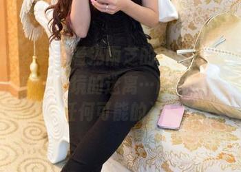 推女郎 – 有种看冯雨芝的瑜伽全套作品，恍若置身于仙境的迷离…脑海里不由想象起任何可能的姿势。
