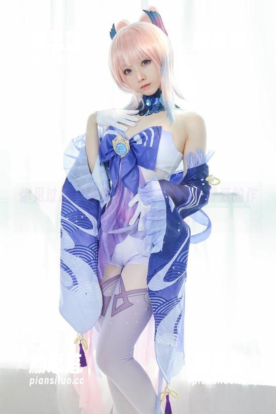 你见过风纪委员有多会秀吗？朝雾爱的作品集分享等你来捧场！