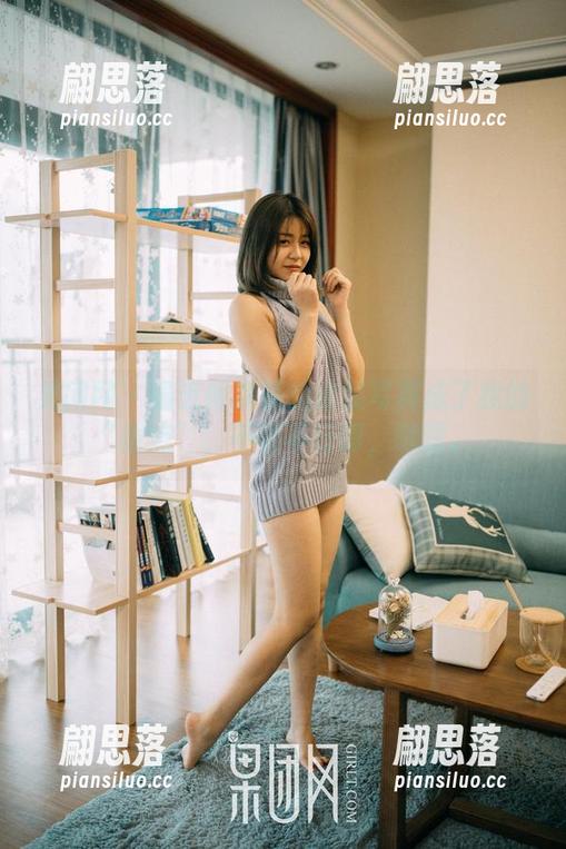 果团网-何嘉颖 果团网 - 最近何嘉颖的泳装写真成了我的“重点”,不看不行啊,嘿嘿。