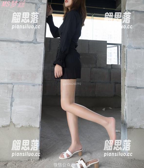 梦丝女神 - 双马尾是个传奇，魏婷婷美图精选，让你当小编的时候都想模仿！