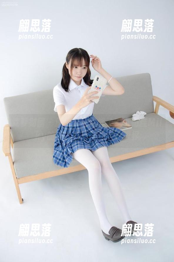 森萝财团 - 原图看过就够了？小奶糕Milky的内衣更新让我大开眼界