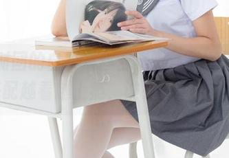 森萝财团的白衣黑丝合集，让我深思，这搭配越看越上瘾，谁来帮我解惑？