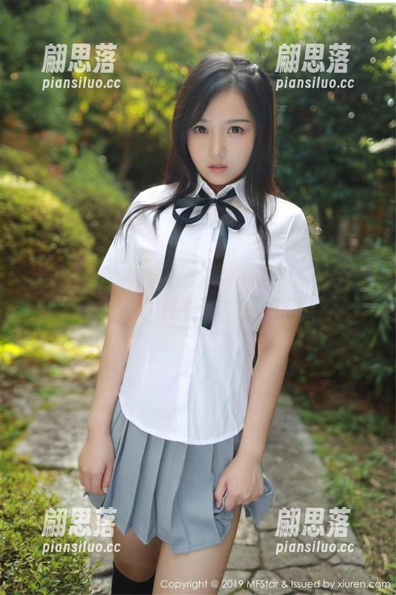 模范学院-恩率babe 模范学院 - 说实话,恩率babe的最新套装分享,还有谁不想一试?