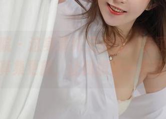 模范学院 – 这身清纯又美好，李颖煊baby的写真集更新，让我想要一直翻下去。