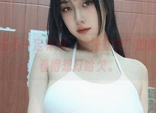 纯白背景不一定有趣，“浅安安”的原图把我看得想打哈欠。