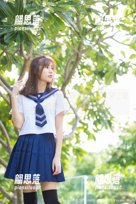 爱蜜社-乐薇Vivi 爱蜜社 - 乐薇Vivi比基尼写真集:穿上它,你就能拥有海滩的微风感!