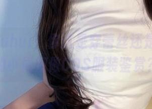 玉汇yuuhui，你这是穿蕾丝还是在给别的小姐姐做COS服装鉴赏？