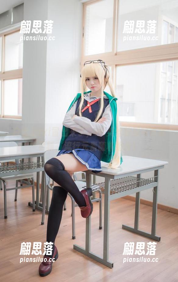 白金Saki 白金Saki冒出来了,JK美丝校服写真集更新,流行元素随机组合!