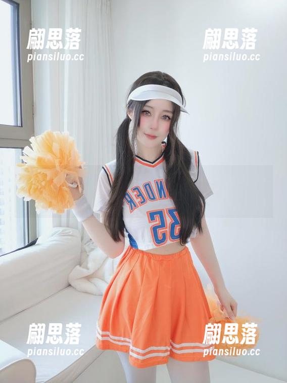 白银81 白银81的甜美后辈——那是个充满casual的cos图册!