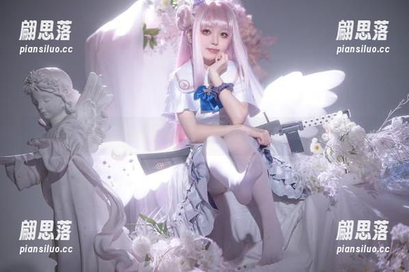 海洋中的春原心奈，矢量鱼带你抓壁纸之鱼