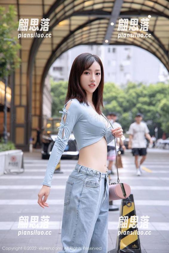 秀人网-奶酥 秀人网 - 这组奶酥泳衣尔尔,无圣光配图包,恍若直面搭讪。