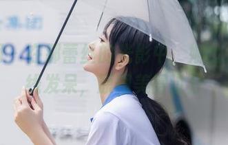 秀人网 – 在那蕾丝的光影中，娜比又在在线发呆，原图美得过分
