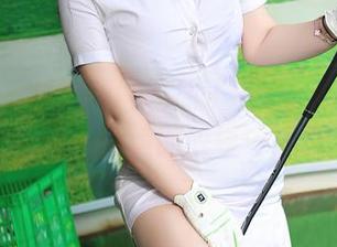 秀人网 – 抖娘利世的袜子日常：私拍合集，默默传递的故事…或许