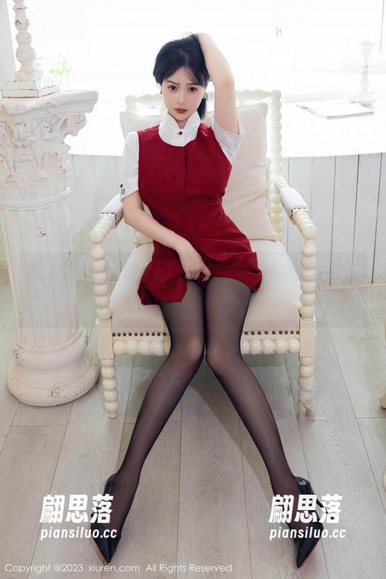 秀人网-沈佳熹Kitty星辰 秀人网 - 沈佳熹Kitty星辰的新图,浴缸里的“泳池情结”