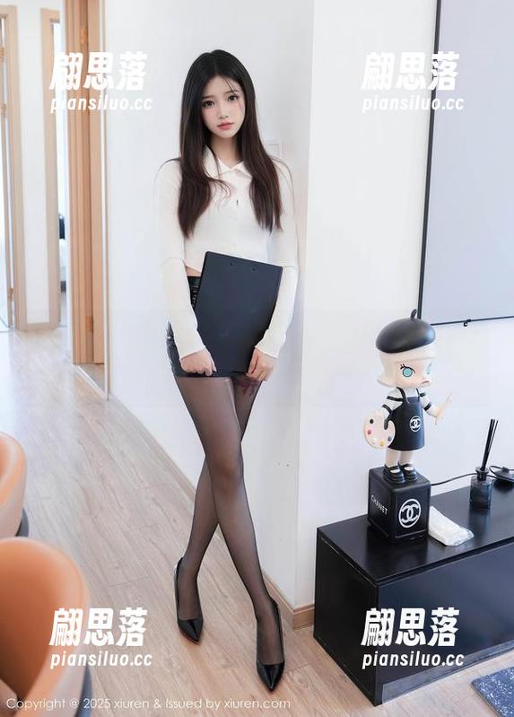 秀人网 - 静颜宁：如何在图库里优雅转身，成为女神的代言人？
