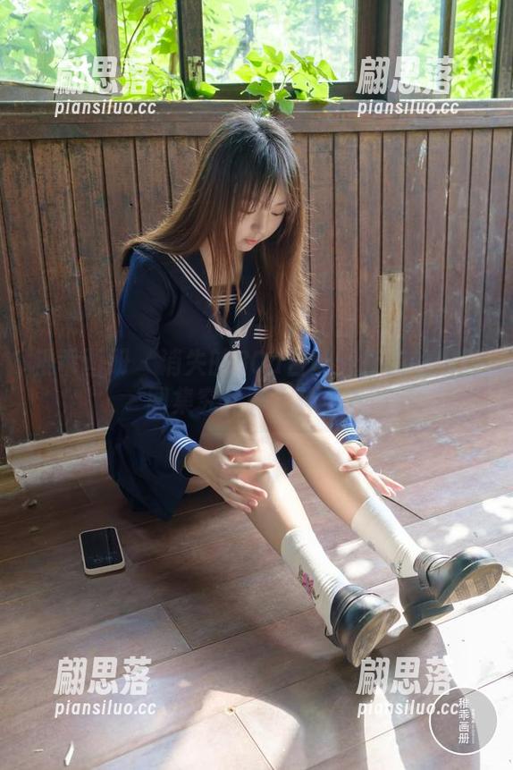 稚乖画册-夜夜 稚乖画册 - 消失的80d白丝:夜夜的福利图集究竟藏了什么?