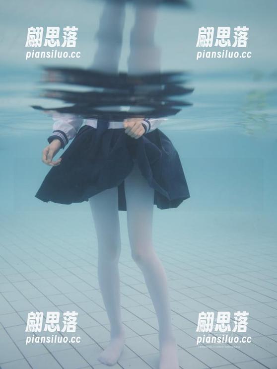 紧急企划 - 当小恩遇上学姐，在线炸裂的美图！