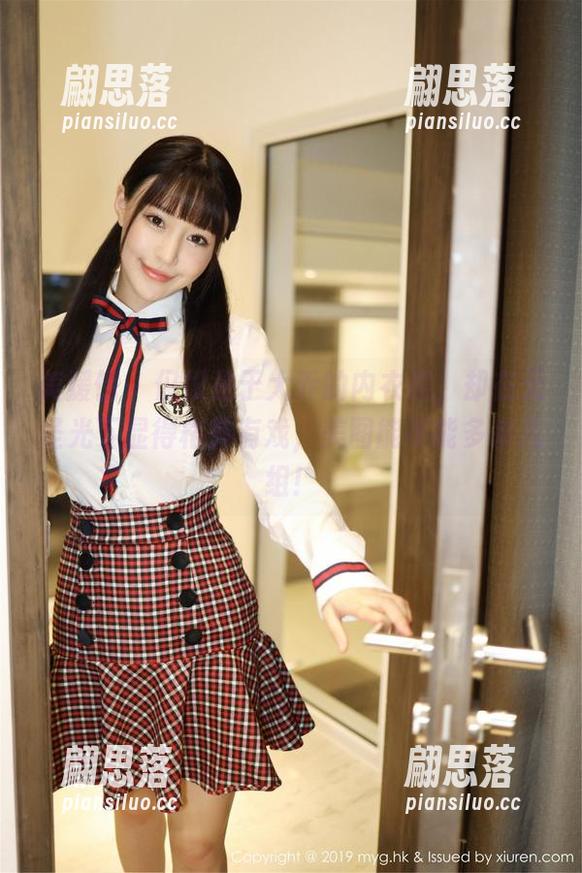 美媛馆 - 仅仅是于大乔的内衣照，却在无圣光下显得格外有戏，美图能不能多来几组！